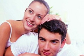 国产情侣做爱自拍